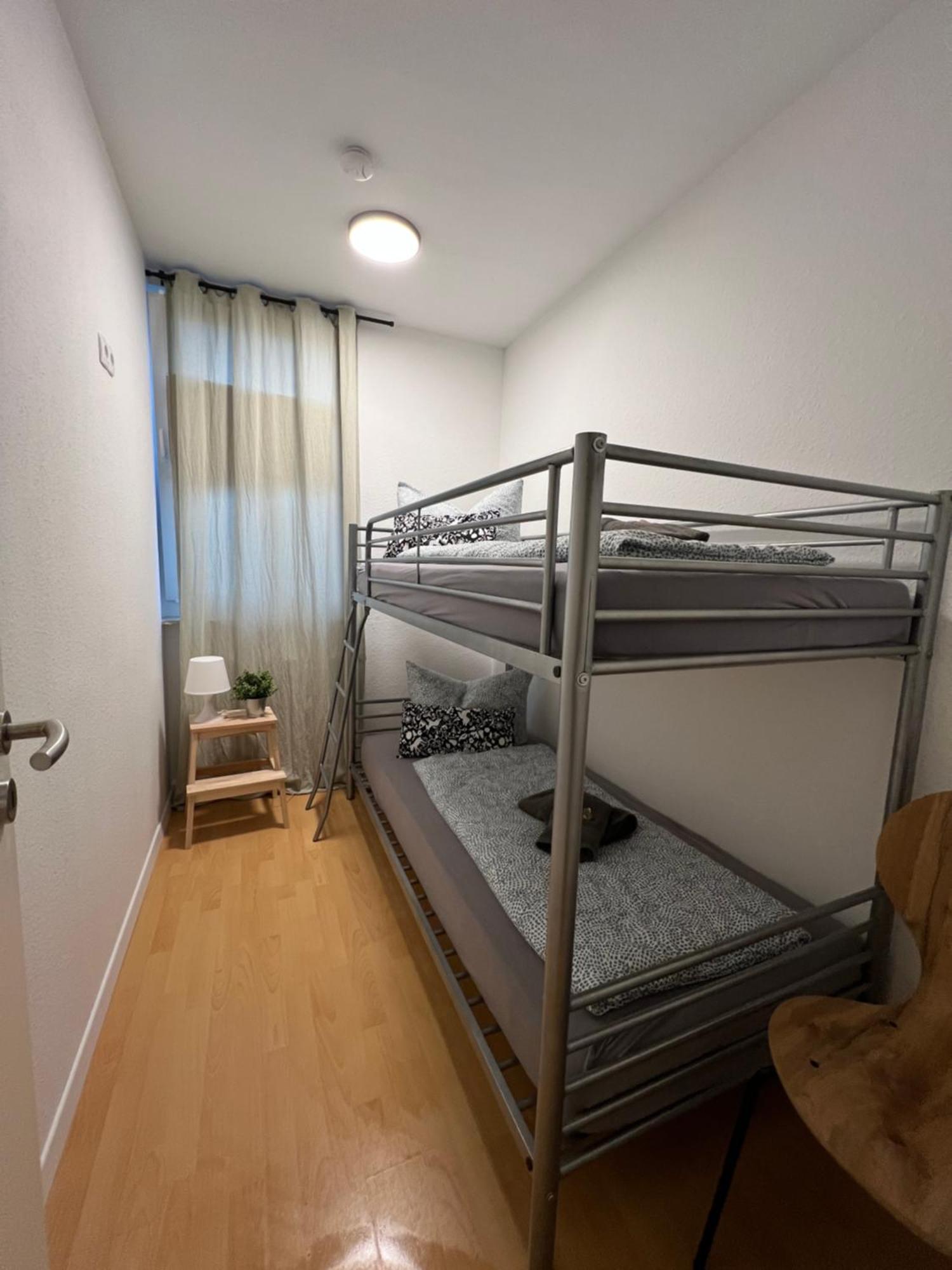 Apartment Humboldt 3 Schlafzimmer,Wifi, Netflix Parken, Terrasse, Klimatisiert, Naehe Zentrum جينا المظهر الخارجي الصورة