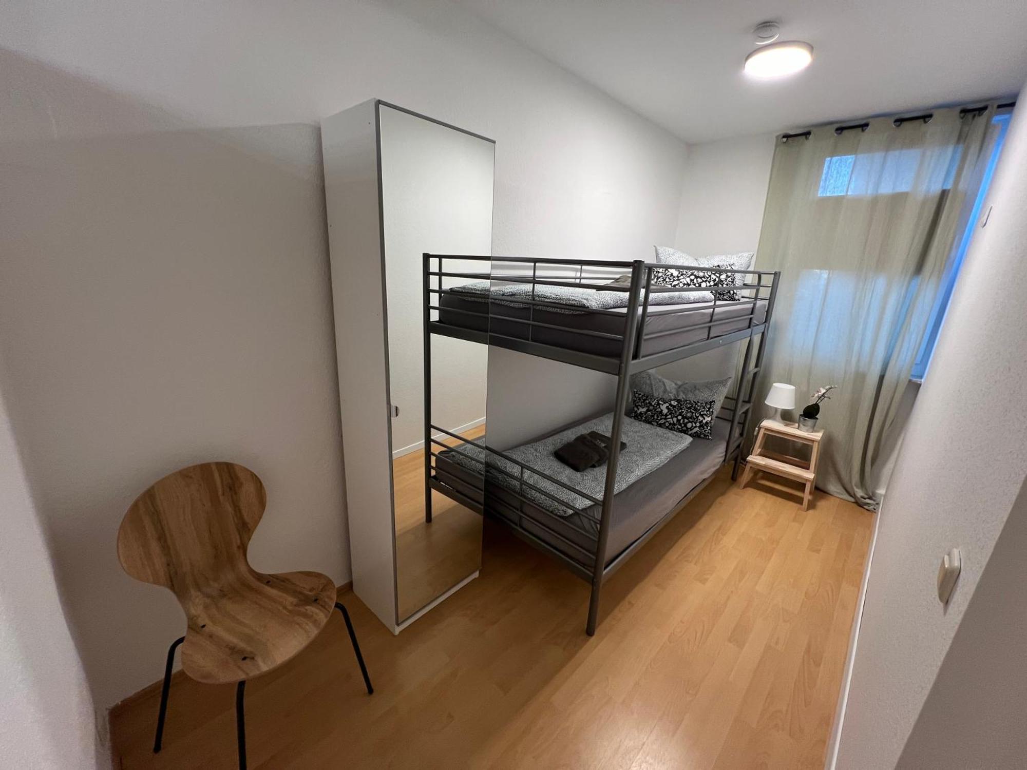 Apartment Humboldt 3 Schlafzimmer,Wifi, Netflix Parken, Terrasse, Klimatisiert, Naehe Zentrum جينا المظهر الخارجي الصورة