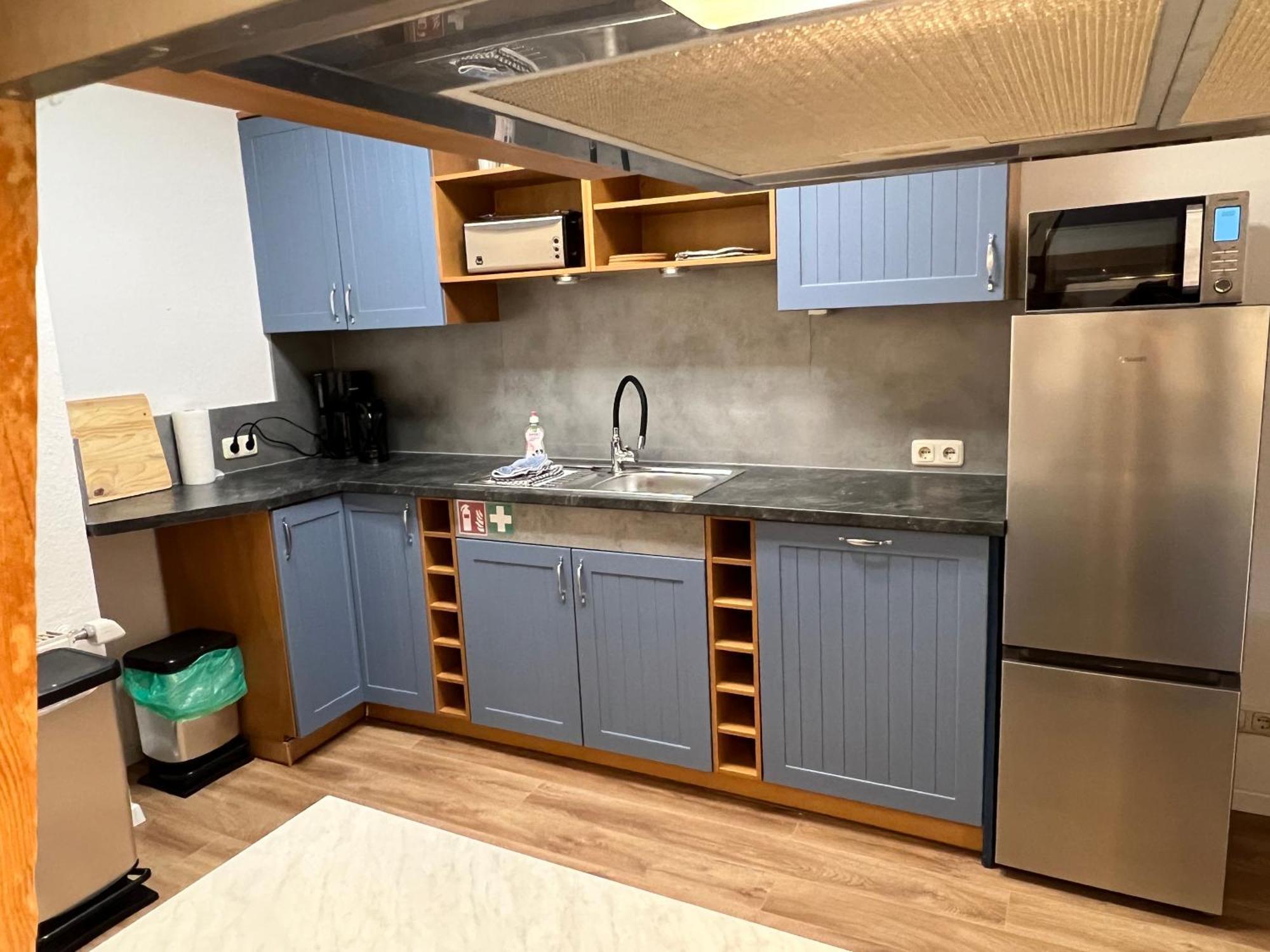 Apartment Humboldt 3 Schlafzimmer,Wifi, Netflix Parken, Terrasse, Klimatisiert, Naehe Zentrum جينا المظهر الخارجي الصورة